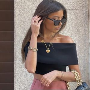 Zara knit off the shoulder black crop top